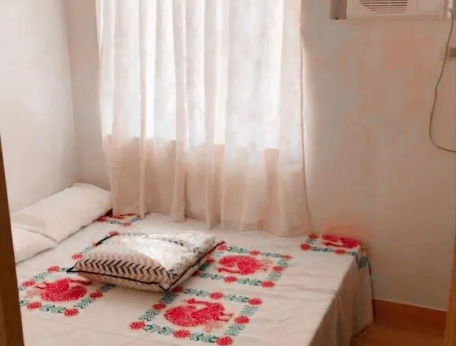 Aparthotel Trees Residences Quezon City P&p Homestay *