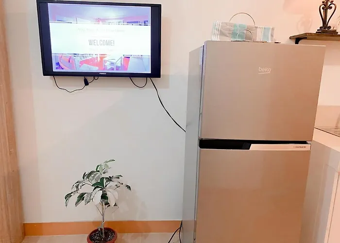 Aparthotel Trees Residences Quezon City P&p Homestay *