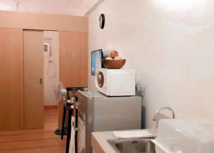 Trees Residences Quezon City P&p Homestay Aparthotel Manila